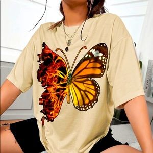 Butterfly Print Drop Shoulder Oversized Tee!